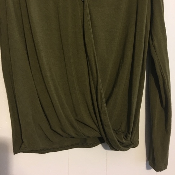 Banana Republic factory olive green wrap top - Picture 3 of 6